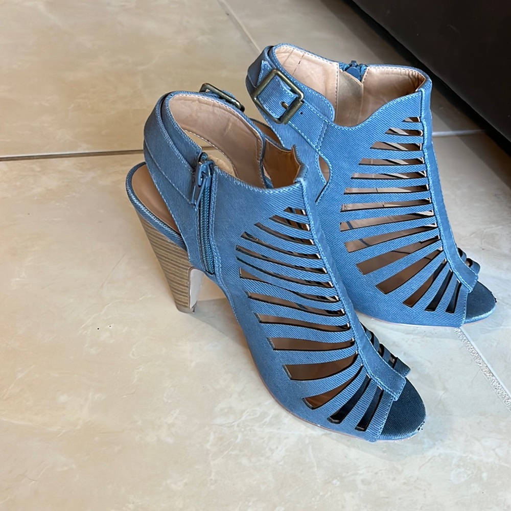 Ankle heels